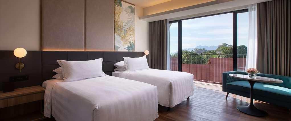 Hotel Parkroyal Langkawi 5*